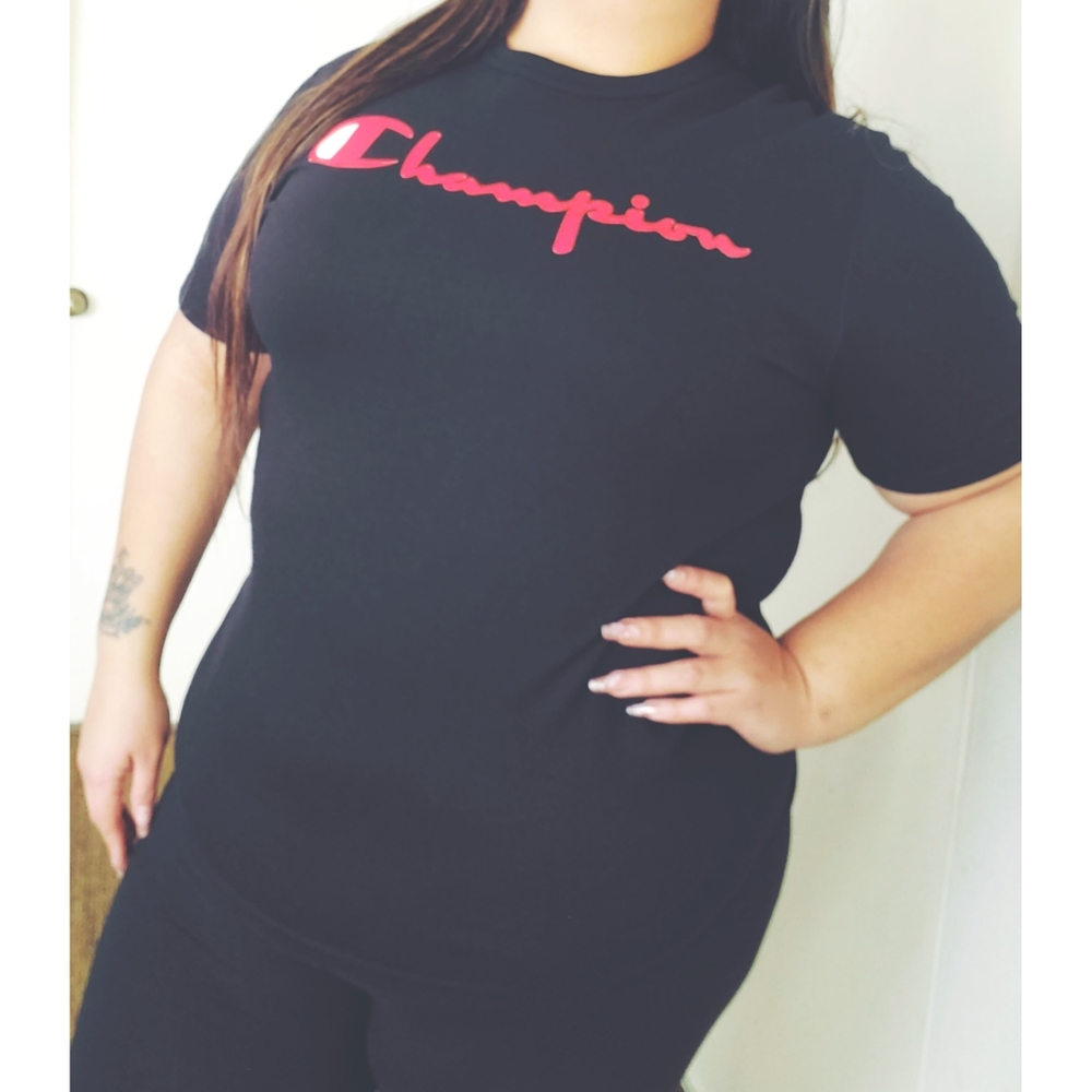 NWT champion black short sleeve tee shirt